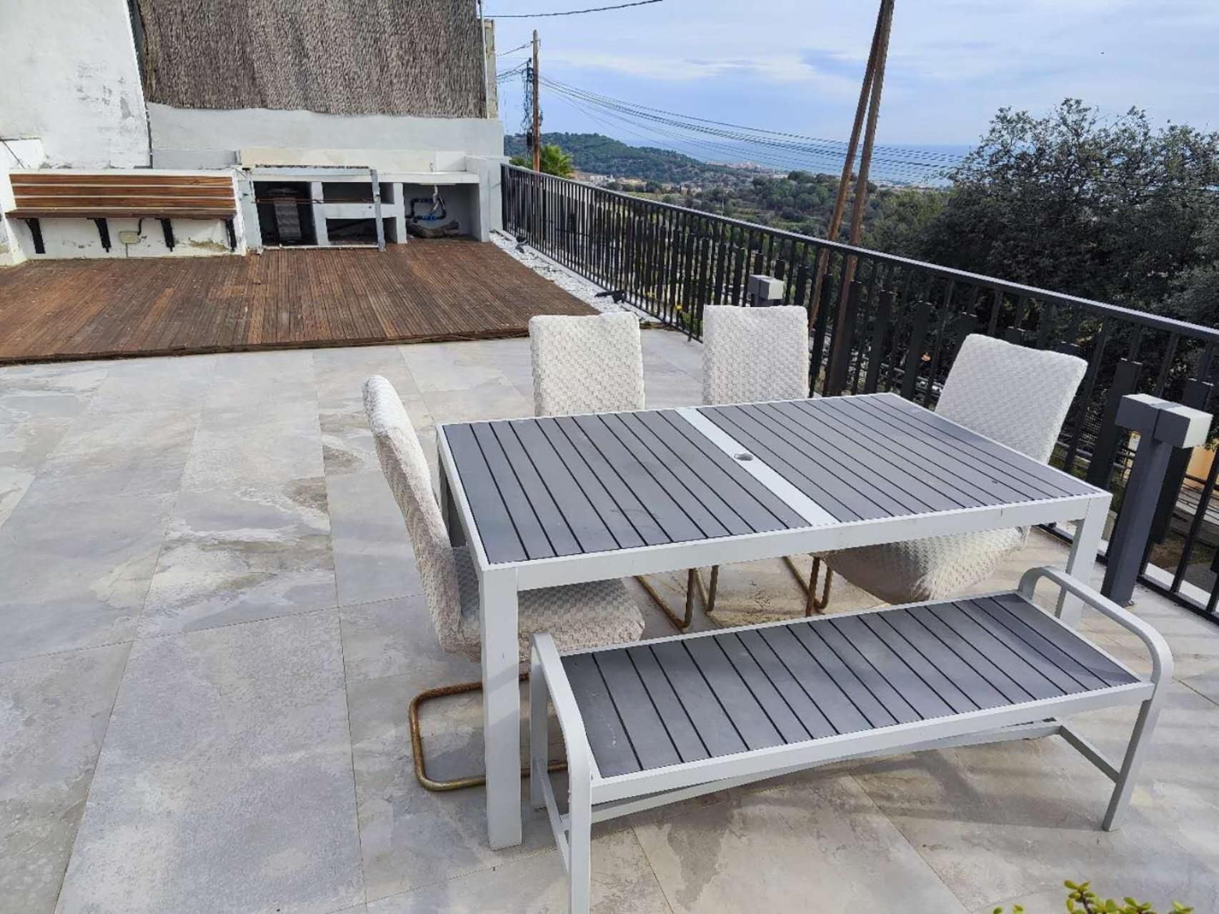 A+View Private Terrace Private Pool Family Fun Villa Badalona Eksteriør bilde